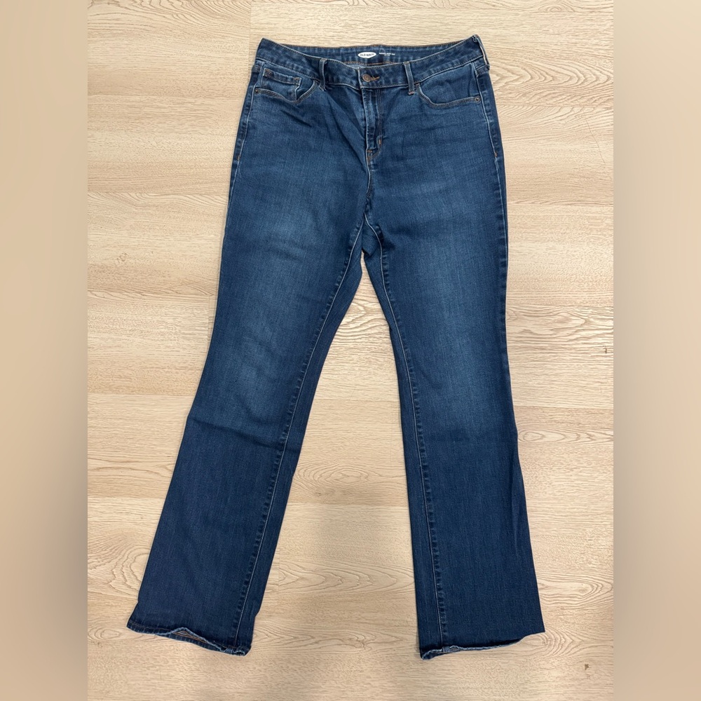 Old Navy Women's Long Boot-Cut Jeans